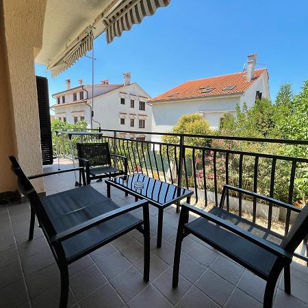 Apartments Fratelli Malinska Zewnętrze zdjęcie