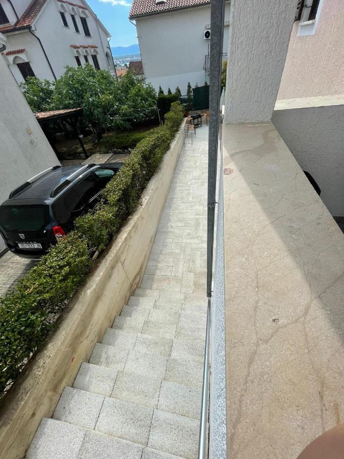 Apartments Fratelli Malinska Zewnętrze zdjęcie
